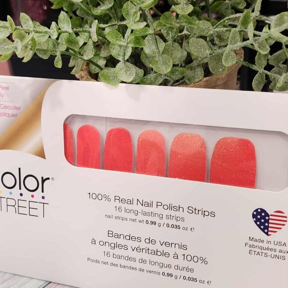 Color Street Nail Set- Heat Wave - Picture 3 of 6